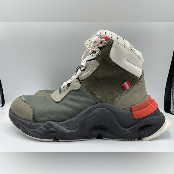 Sorel KINETIC™ RNEGD CONQUEST BOOT NEW Size 7.5 - Picture 5 of 15